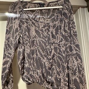 Club Monaco Sheer Printed Blouse – Size Large 🌿